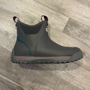 XtraTuf Glacier Trek Waterproof Ankle Boot - Size 8